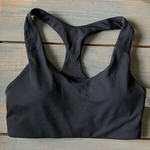 Old Navy Powersoft Sports Bra - Black, Medium, New with tags, NWT